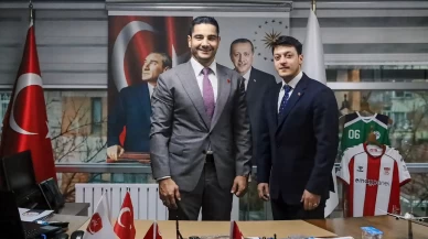 Mesut Özil ve Taha Akgül Ankara’da buluştu