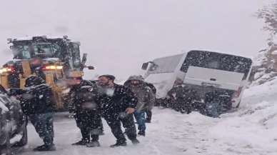 Doğu’da kar esareti: 3 ilde 74 yerleşim yolu kapandı!