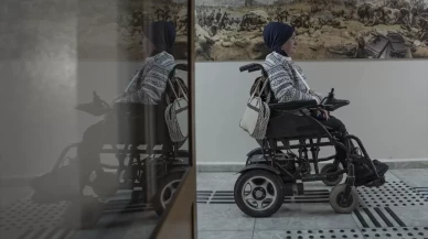 Engel tanımayan azim: 55 yaşında çalışma hayalini gerçekleştiren kadın, başkalarına ışık tutuyor