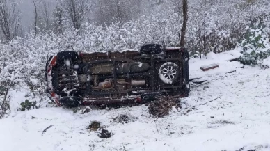 Ordu’da kar kazası: Kamyonet şarampole yuvarlandı, 6 kişi yaralandı