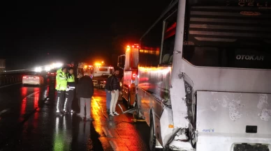 Sakarya'da 6 araç birbirine girdi: 12 yaralı