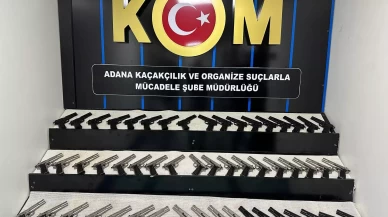 Otomobilin bagajından cephanelik çıktı