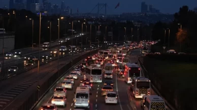 İstanbul'da trafik kilitlendi