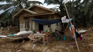 Endonezya’da sel ve toprak kaymaları felakete dönüştü: Can kaybı 1006’ya çıktı
