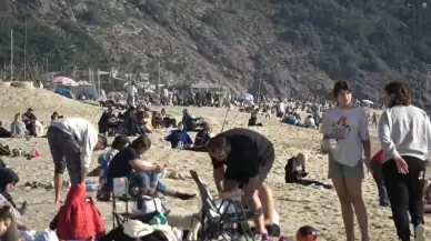 Ocak ayında deniz keyfi! Plajlara akın ettiler