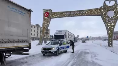Bingöl-Erzurum kara yolu tır geçişlerine açıldı