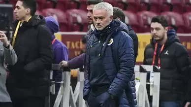 Mourinho: "Oyun kimliğimizi kaybetmemeliyiz”