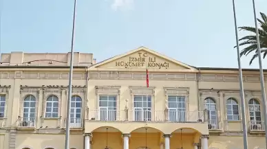 İzmir Valiliği’nden Ege Denizi'ndeki sismik hareketlilik hakkında açıklama