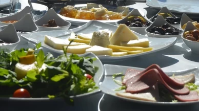 Sahurda su ihtiyacını karşılayacak içecekler: Susuz kalmamanın yolları