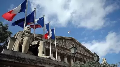 Trump’ın gümrük vergisi hamlesine Fransa’dan sert tepki