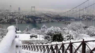 İstanbul'da kar yağışı devam ediyor