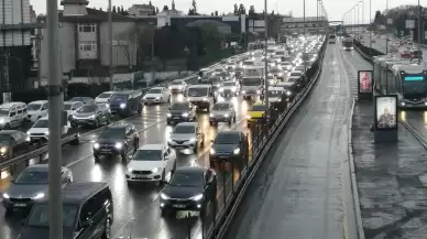 İstanbul'da sabah trafiği yine kilitlendi!