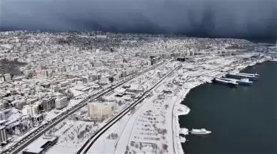 Samsun’da eğitime kar engeli sürüyor: 1 gün daha tatil