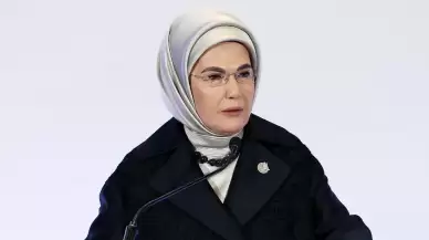 Emine Erdoğan Alev Alatlı'yı andı