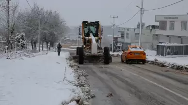 Diyarbakır'ın bazı ilçelerde eğitime kar engeli