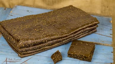 Evde Pestil Yapımı: Doğal ve Lezzetli Pestil Tarifi