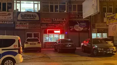 Ankara'da komşu esnaflar arasındaki kavgada 3 kişiyi bıçakladı