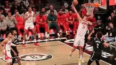Alperen Şengün, Brooklyn Nets karşısında geceye damga vurdu!
