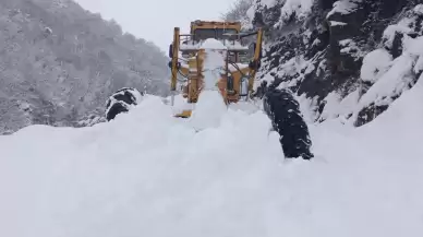 Samsun Yakakent’te kar kalınlığı 1,5 metreye ulaştı
