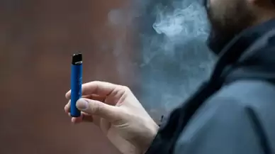 Fransa'da tek kullanımlık elektronik sigara yasaklanıyor