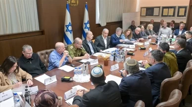 İsrail heyeti Kahire’den dönüyor! Müzakereler yarın sürecek