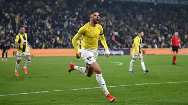 Fenerbahçe, geri dönüşlerle zirve yarışına tutundu