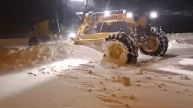 Kars'ta eğitime ve ulaşıma kar engeli