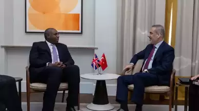 Dışişleri Bakanı Hakan Fidan, İngiliz mevkidaşı ile görüştü