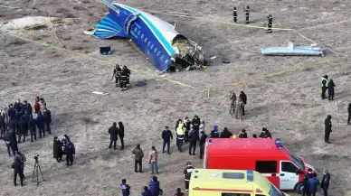Kazakistan'da düşen AZAL uçağı hakkında ön rapor açıklandı