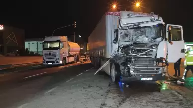 Bursa'da meydana gelen tır kazasında 1 kişi yaralandı