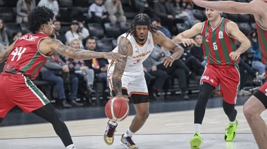 Galatasaray’dan Karşıyaka’ya 100 sayı!