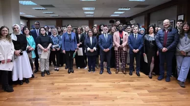 Londra YEE ve Türk Başkonsolosluğu'ndan "7. Türk Toplumu Sanat Sergisi"