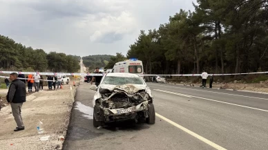 Balıkesir'de zincirleme kaza: 1 ölü, 10 yaralı