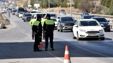 9 günlük bayram tatilinin ilk gün trafik bilançosu