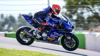 Milli motosikletçi Can Öncü, Dünya Supersport Şampiyonası'nın Portekiz ayağında birinci oldu