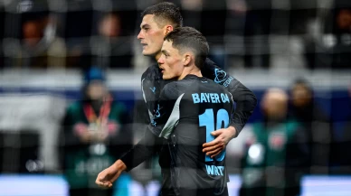 Bayer Leverkusen, Eintracht Frankfurt'u farklı geçti!