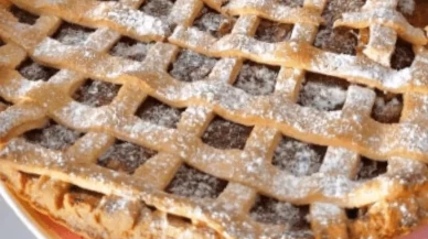 Elmalı turtaya lezzet katan malzeme