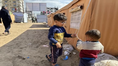 Gazze'de Ramazan zorlukları, çadırlarda hayatta kalma mücadelesiyle devam ediyor