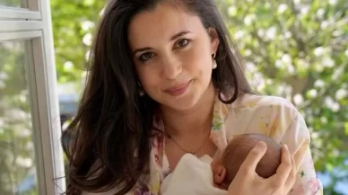 Karsu Dönmez oğlunun ismini açıkladı!