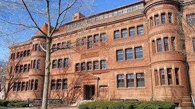 ABD Gelir İdaresi, Harvard Üniversitesinin vergi muafiyetini kaldırabilir