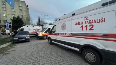 Şanlıurfa'da ambulans ve otomobil çarpıştı: 1 yaralı