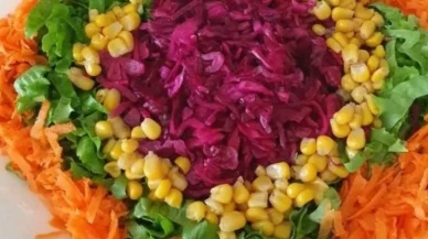 Mor lahana salatası nasıl yapılır?