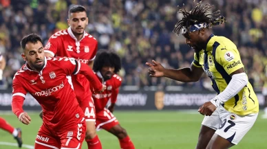 Sivasspor-Fenerbahçe maçında ilk 11'ler belli oldu!