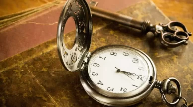 Eşref Saati Nedir? Osmanlı'dan Günümüze Uğurlu Saatin Hikâyesi