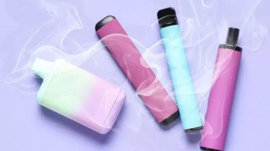 Gençleri tehdit eden elektronik sigara tehlikesi! Tatlı aromanın ardındaki ölümcül risk