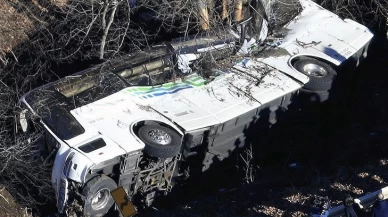 Gana'da otobüs ve yakıt tankeri çarpıştı: 11 ölü