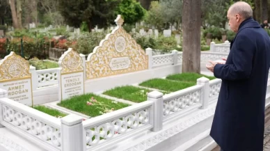 Cumhurbaşkanı Erdoğan, ailesinin kabrini ziyaret etti