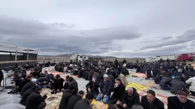 Konya'da Beyşehir ve Hüyük’te çiftçiler yağmur duasına çıktı