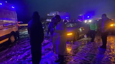 Ankara-Niğde Otoyolu'nda zincirleme kaza