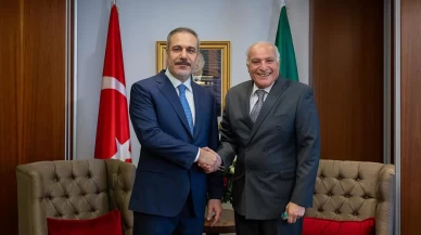 Bakan Fidan, Cezayirli mevkidaşı Attaf ile bir araya geldi